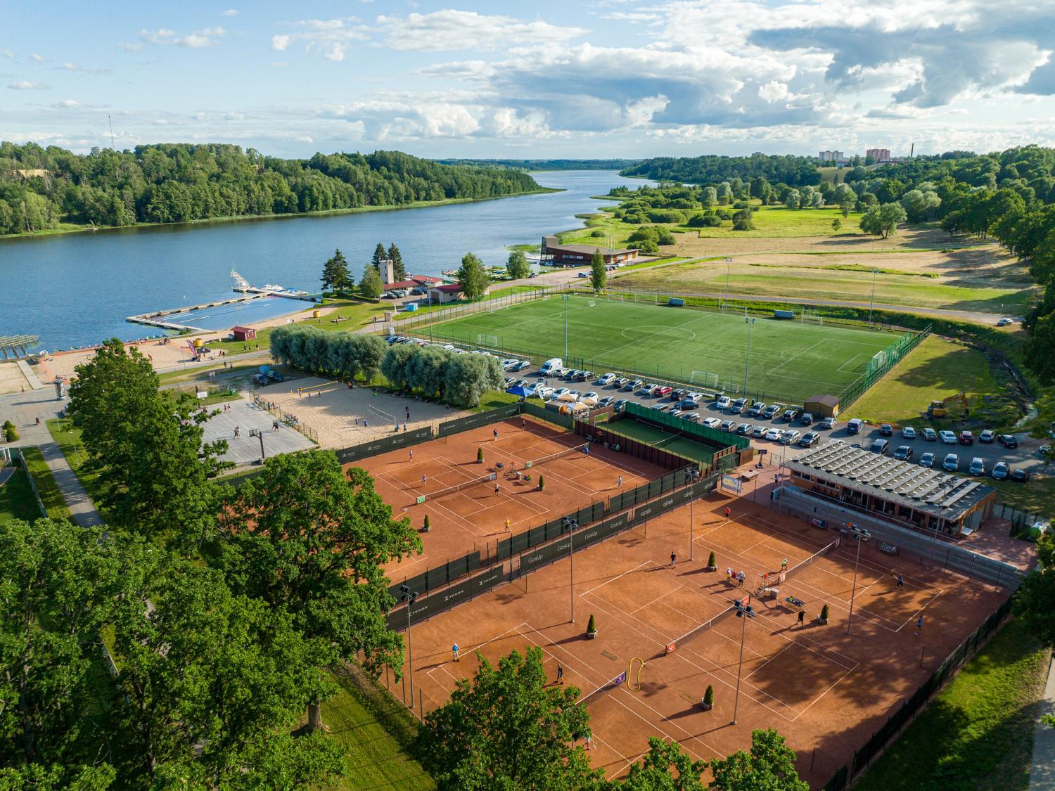 Viljandi tennisekeskus